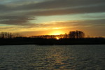 AMANECER EN EL PARANA GUAZ� - ISLA BOTIJA Y PUERTO CONTANZA