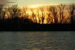 AMANECER EN EL PARANA GUAZ� - ISLA BOTIJA Y PUERTO CONTANZA