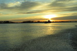 AMANECER EN EL PARANA GUAZ� - ISLA BOTIJA Y PUERTO CONTANZA