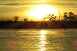 AMANECER EN EL PARANA GUAZ� - ISLA BOTIJA Y PUERTO CONTANZA
